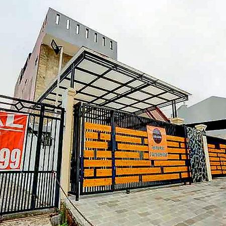 Jabusimo Syariah Redpartner Hotel Jakarta Ngoại thất bức ảnh