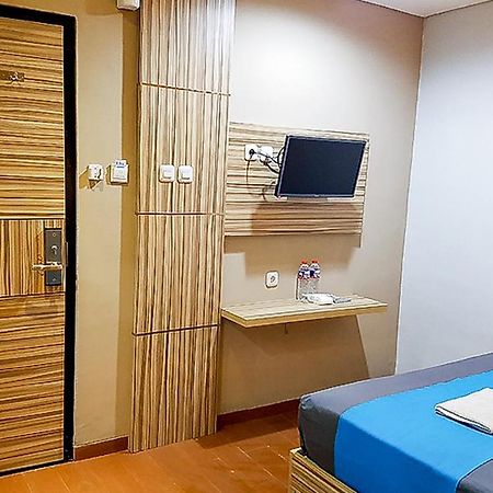 Jabusimo Syariah Redpartner Hotel Jakarta Ngoại thất bức ảnh