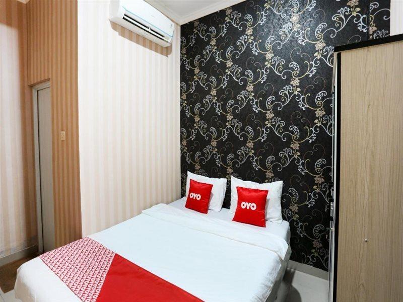 Jabusimo Syariah Redpartner Hotel Jakarta Ngoại thất bức ảnh