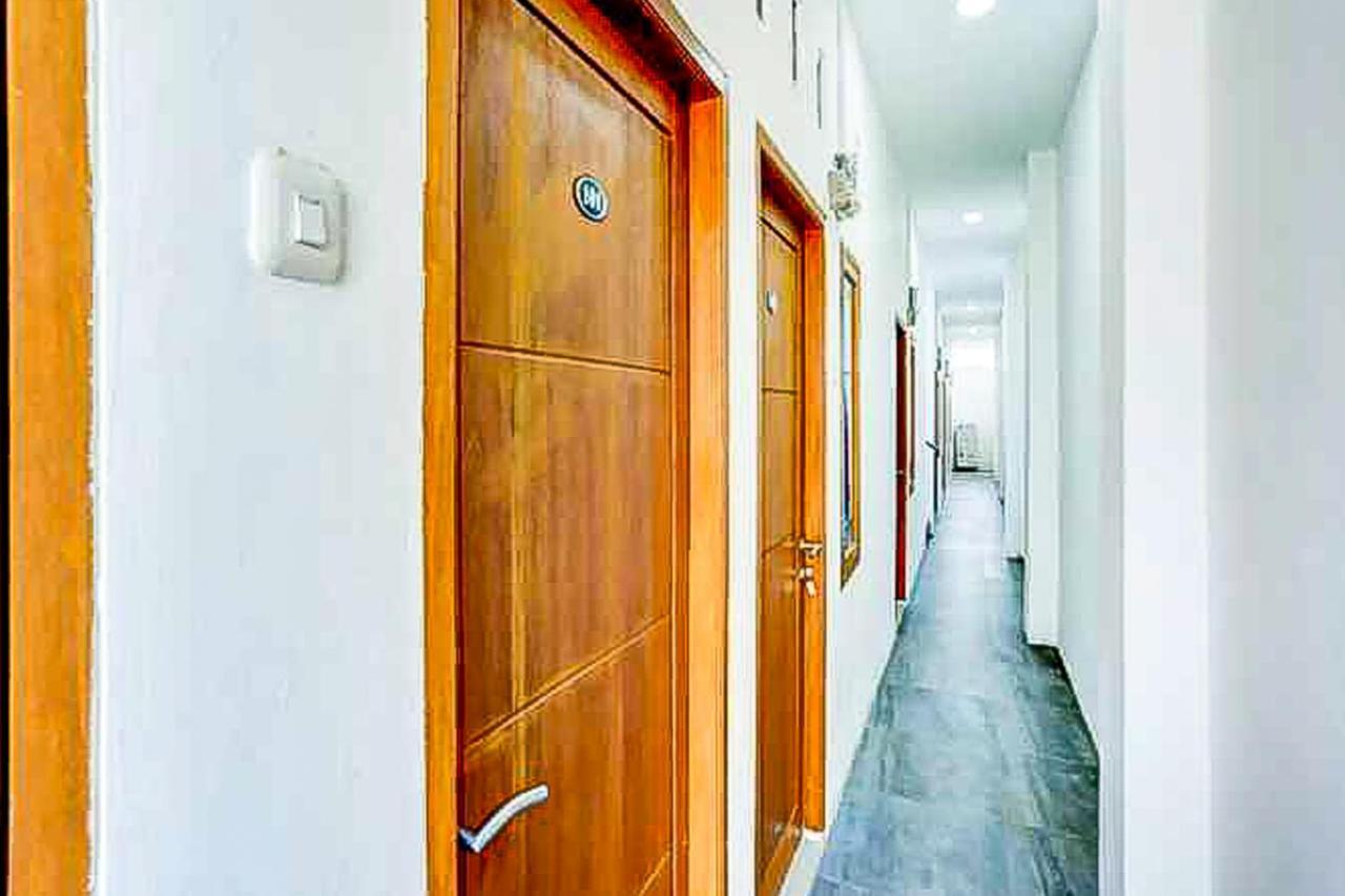 Jabusimo Syariah Redpartner Hotel Jakarta Ngoại thất bức ảnh