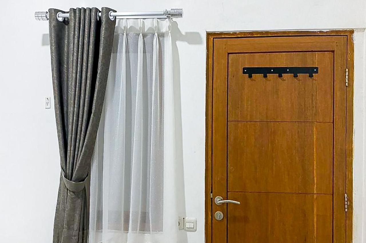 Jabusimo Syariah Redpartner Hotel Jakarta Ngoại thất bức ảnh